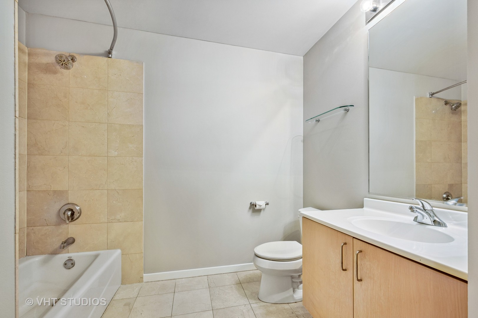 600 N Kingsbury Street Unit: 1614