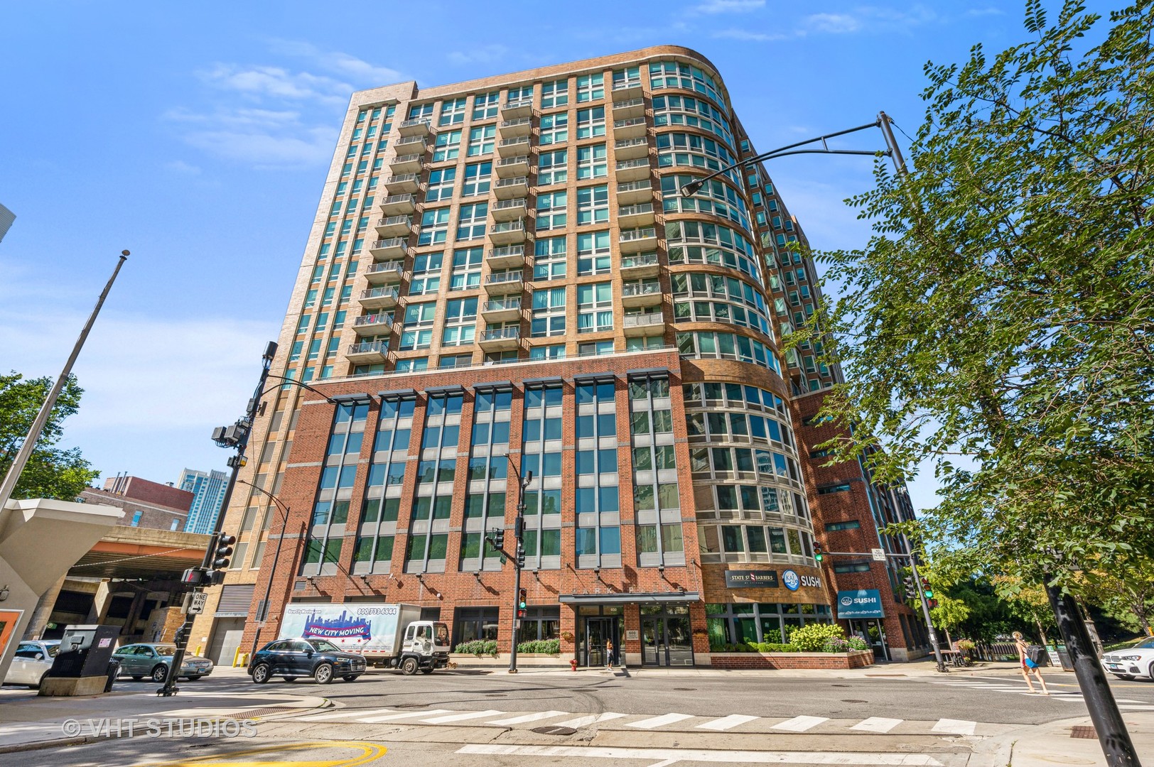 600 N Kingsbury Street Unit: 1614