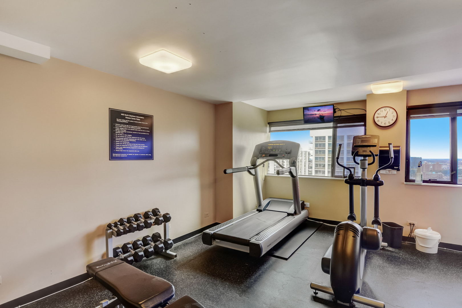 1415 N Dearborn Street Unit: 21B