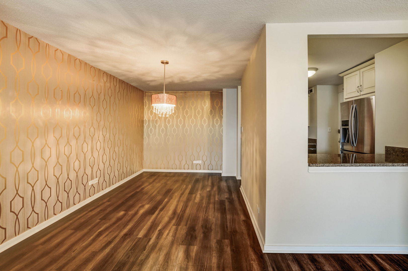 1415 N Dearborn Street Unit: 21B