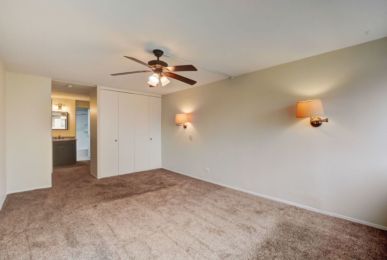 1415 N Dearborn Street Unit: 21B