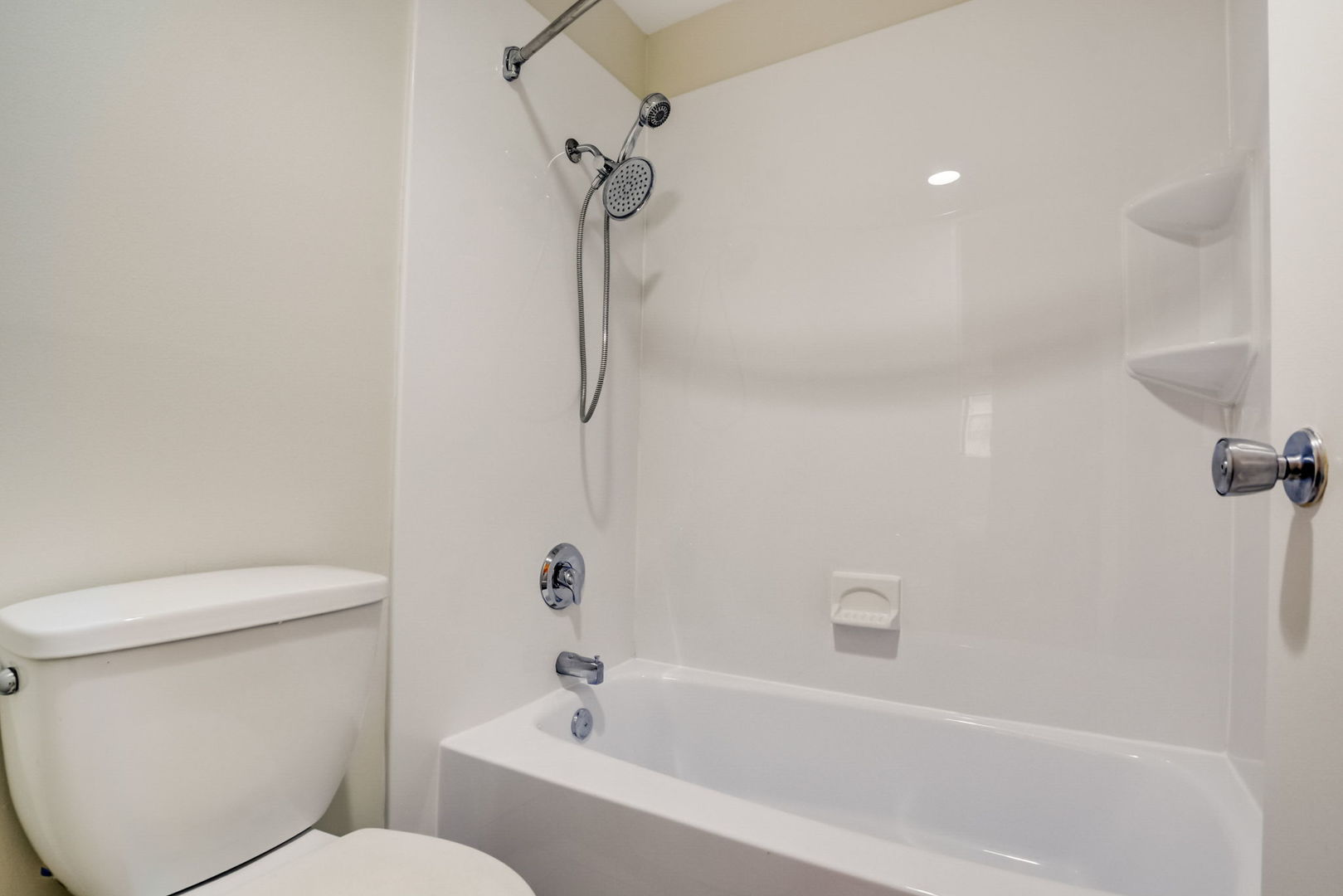 1415 N Dearborn Street Unit: 21B