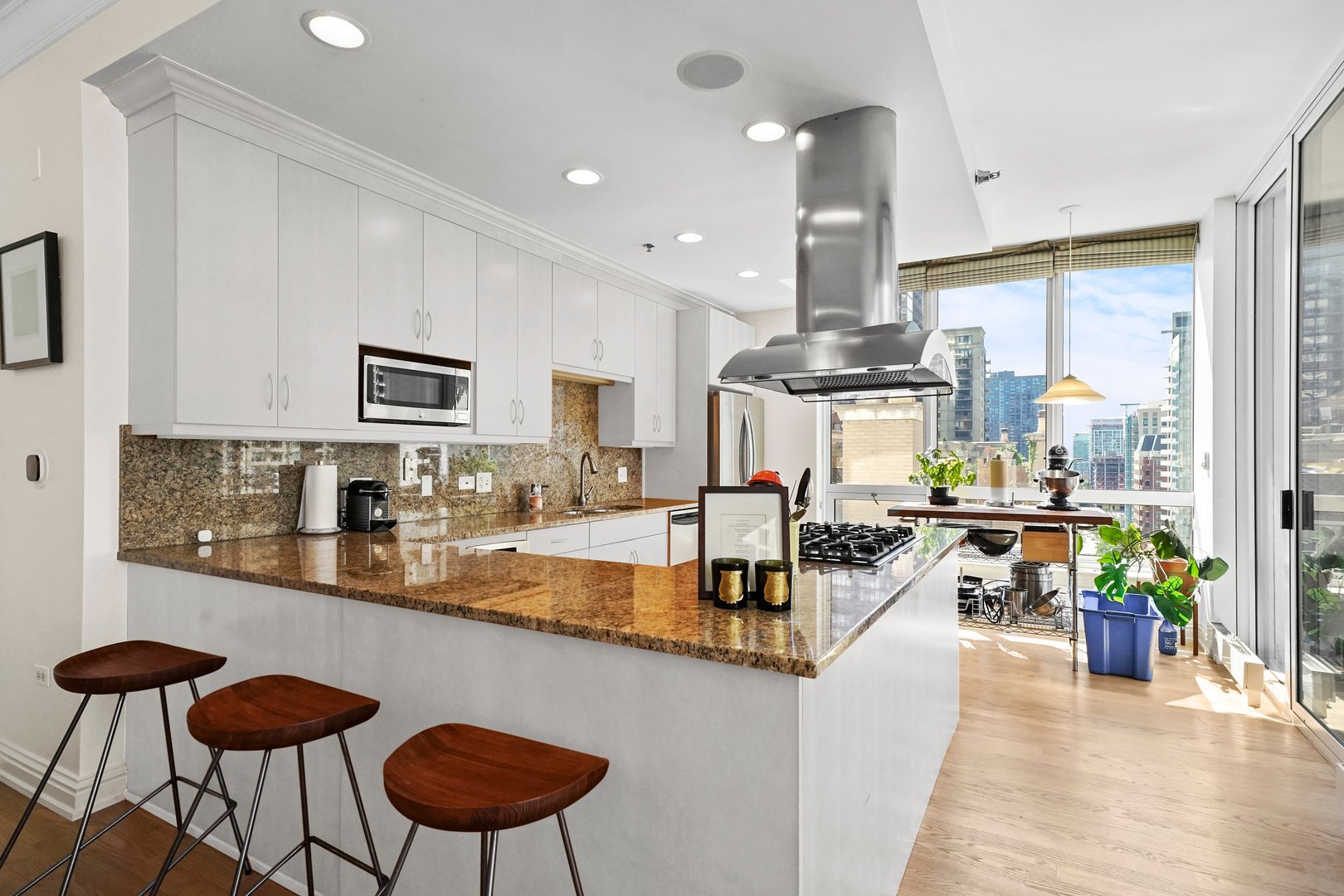 55 E Erie Street Unit: 1501