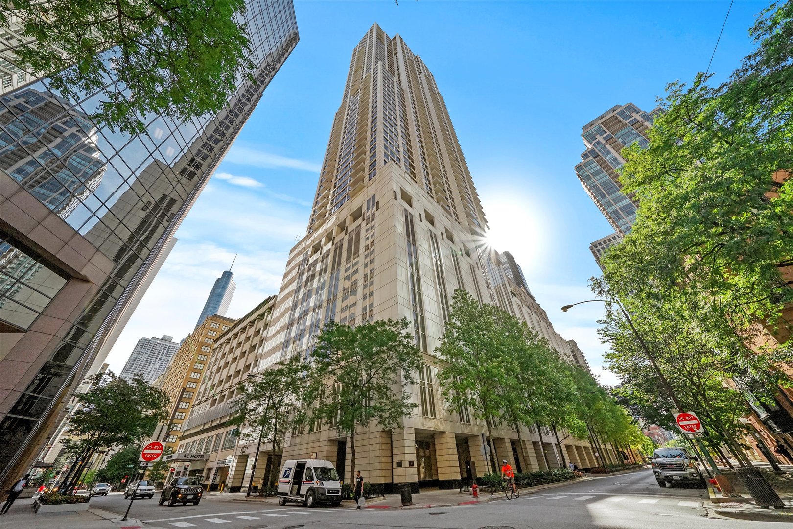 55 E Erie Street Unit: 1501