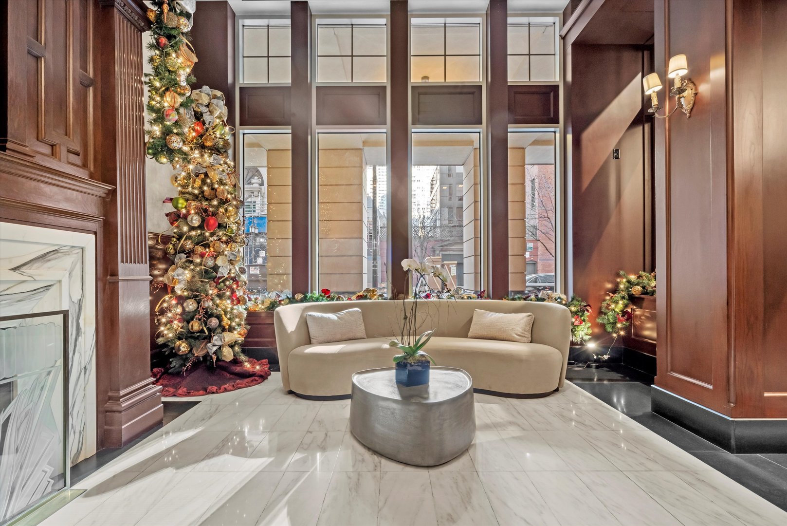 55 E Erie Street Unit: 1501