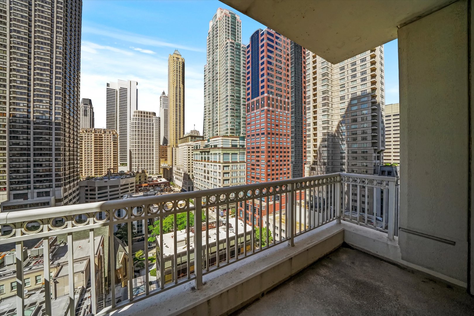 55 E Erie Street Unit: 1501