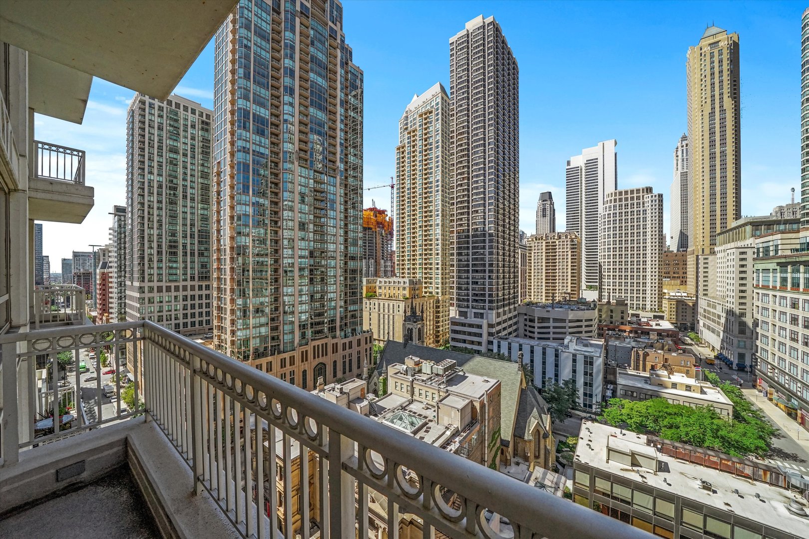 55 E Erie Street Unit: 1501