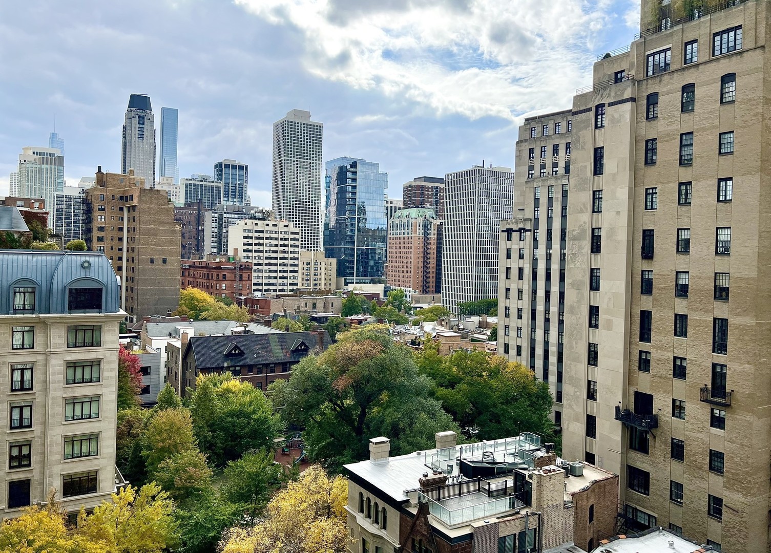 1313 N RITCHIE Court Unit: 1304