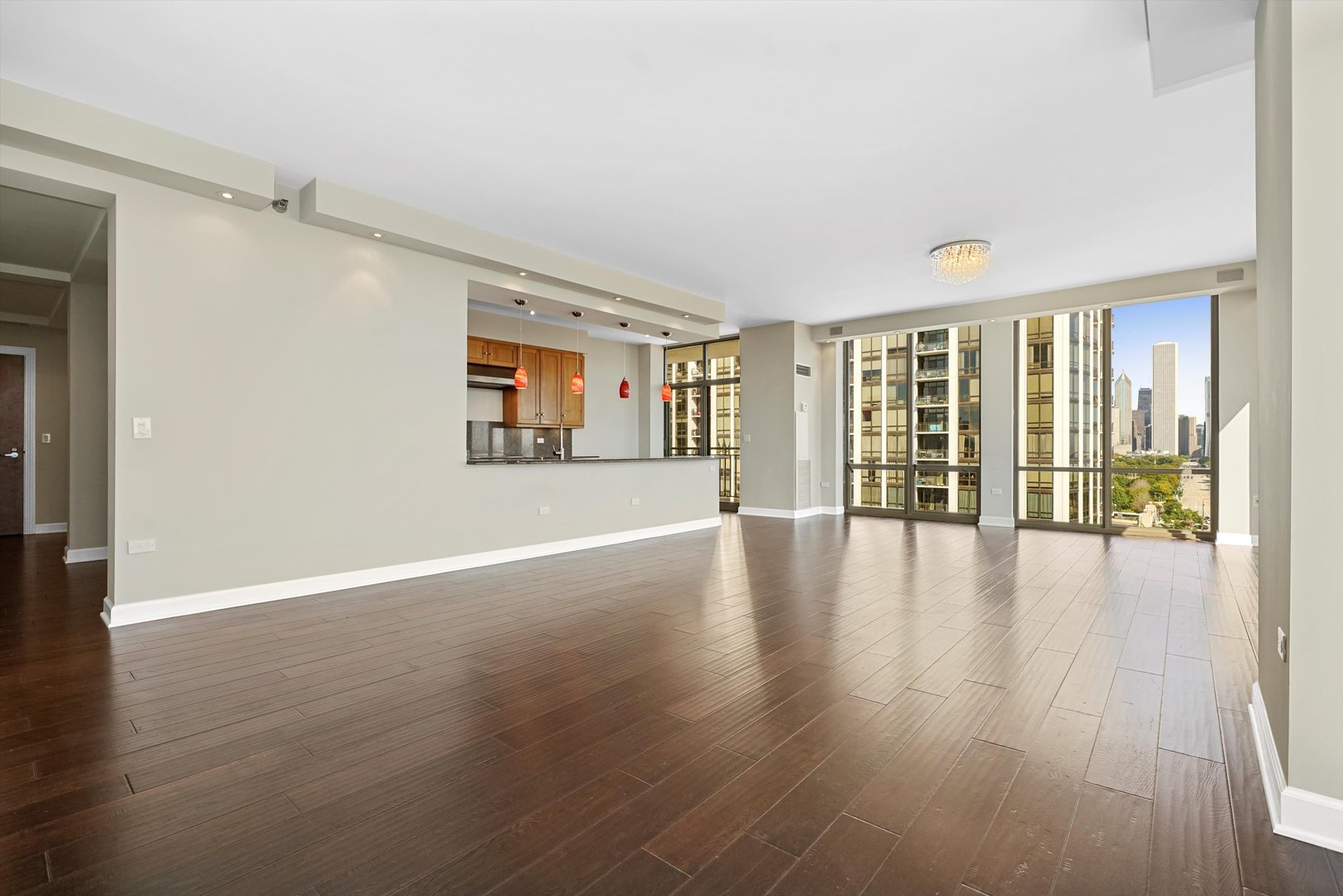 1335 S PRAIRIE Avenue Unit: 1201