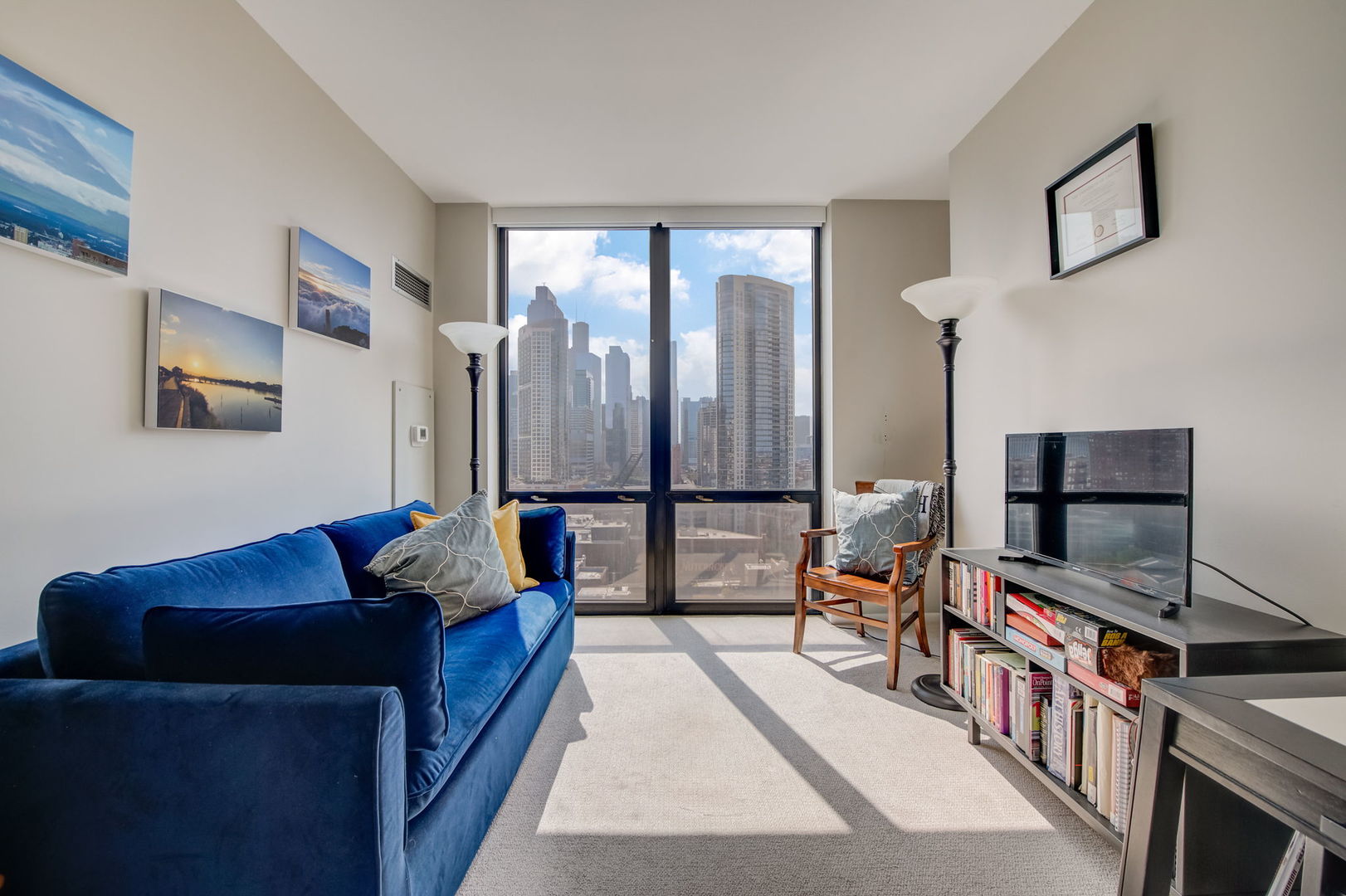 435 W Erie Street Unit: 1701