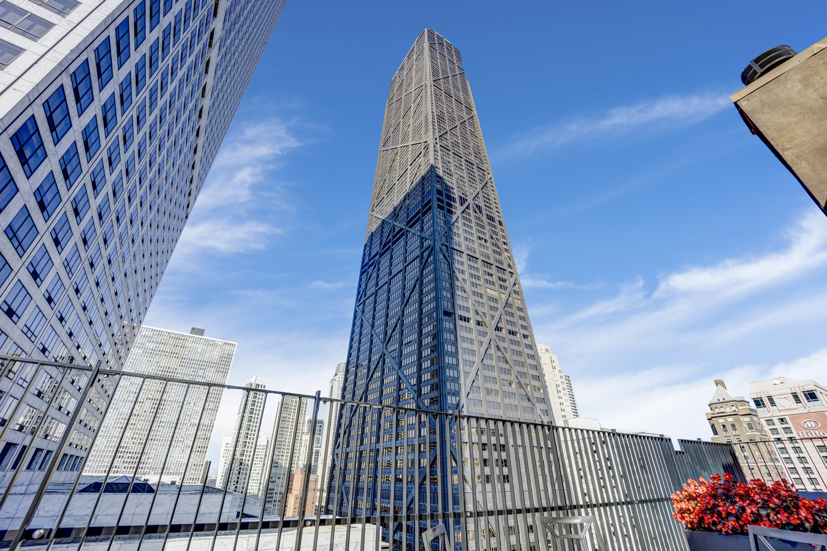 201 E Chestnut Street Unit: 19B