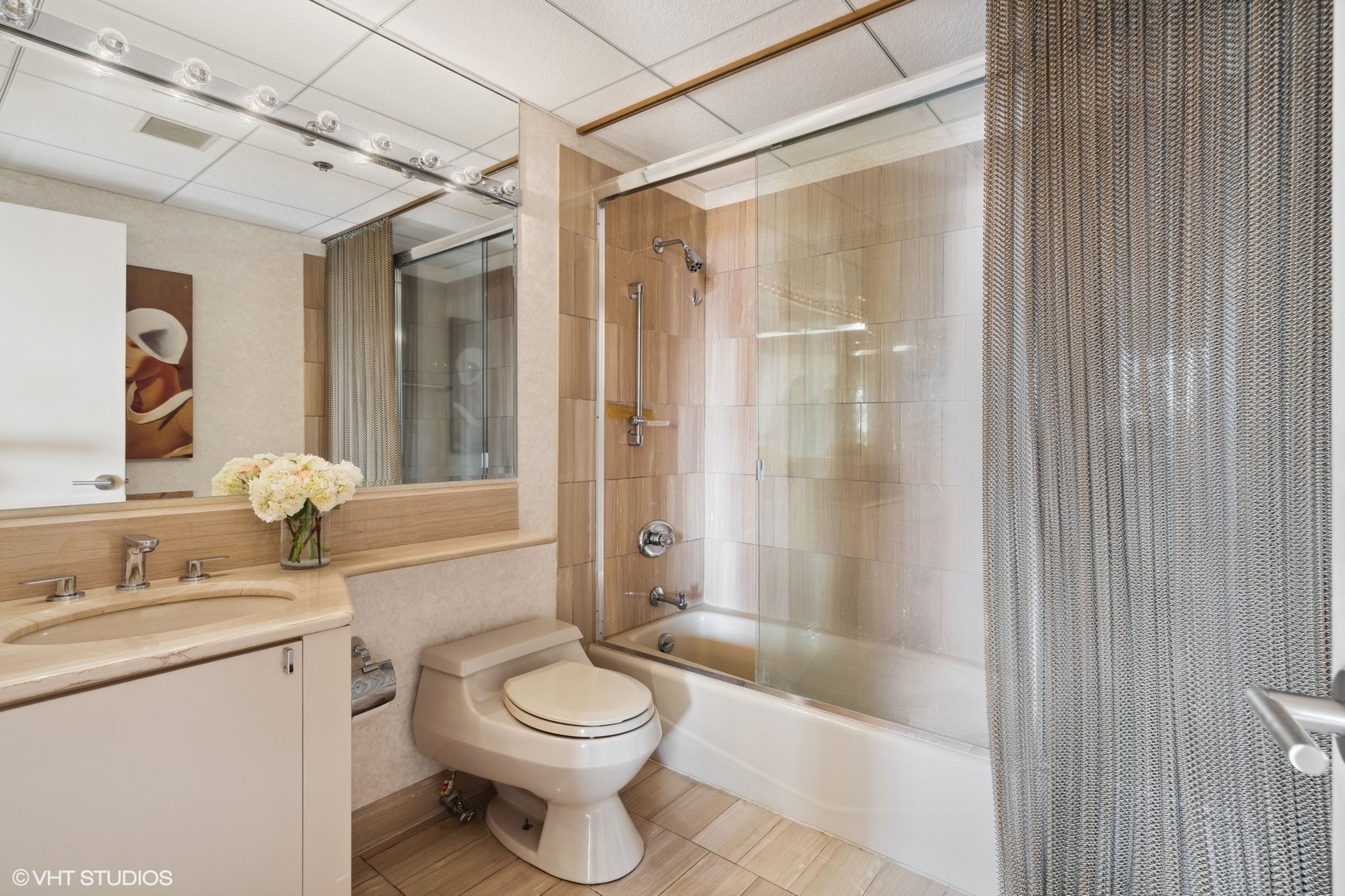 161 E CHICAGO Avenue Unit: 39B