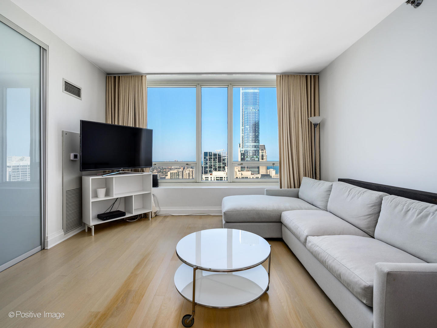 33 W Ontario Street Unit: 57G