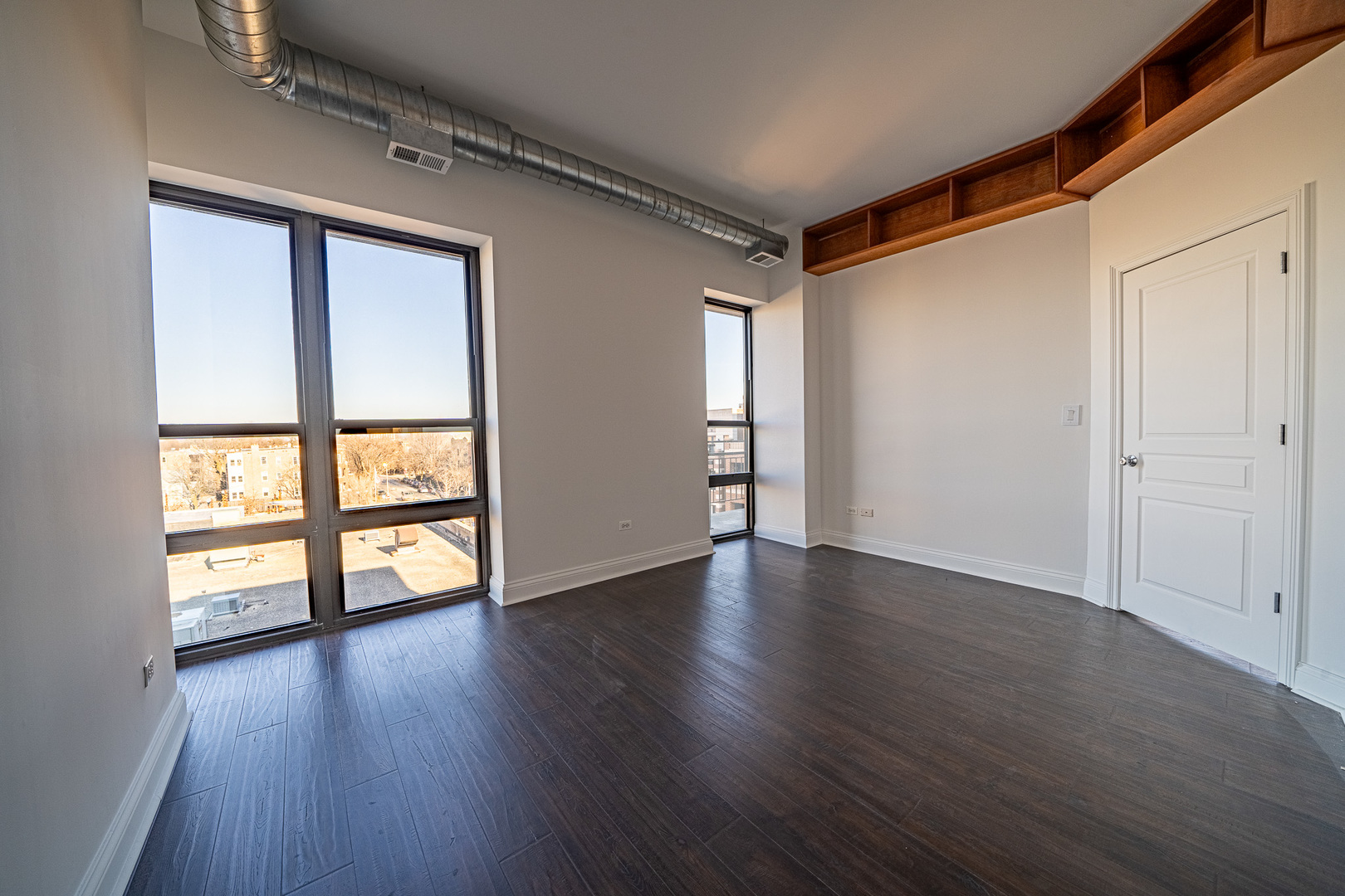4020 N Damen Avenue Unit: 405