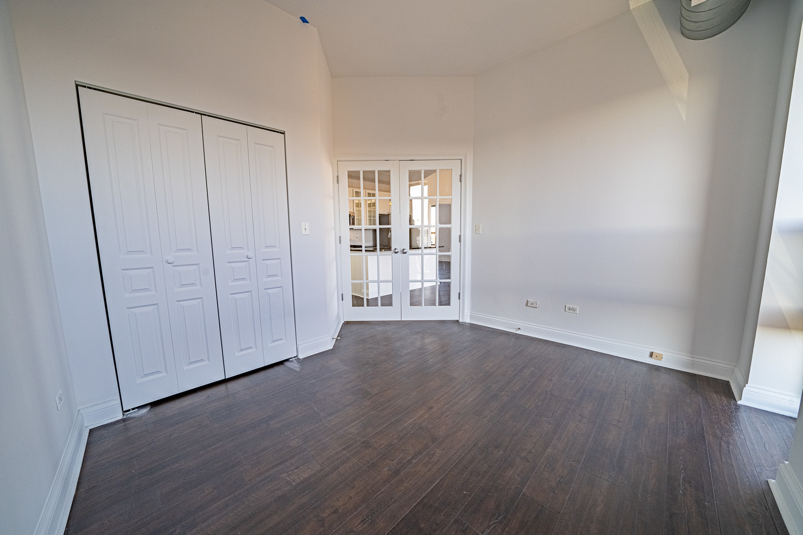 4020 N Damen Avenue Unit: 405