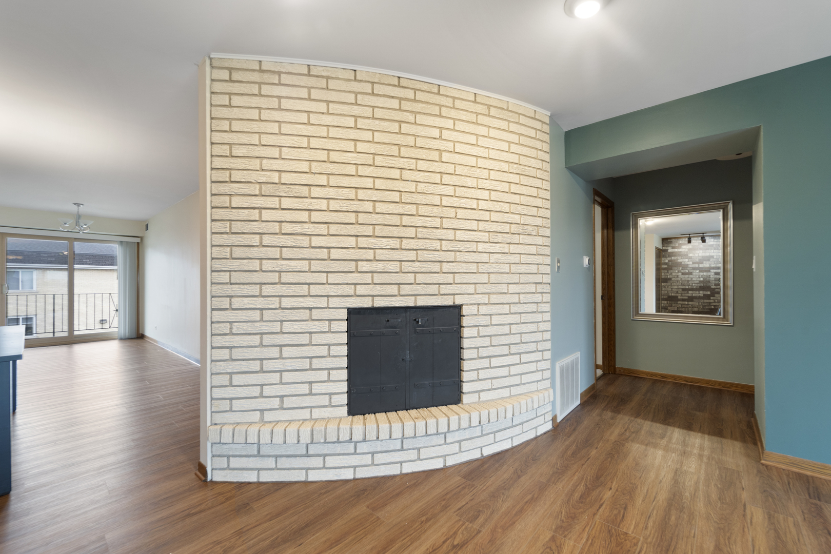 10440 Mansfield Avenue Unit: 5