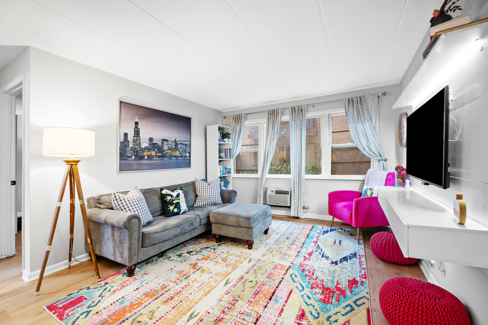 4228 N Keystone Avenue Unit: 1B