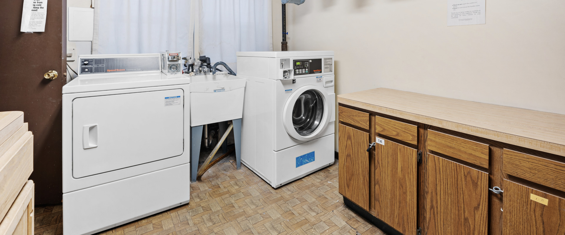 4228 N Keystone Avenue Unit: 1B