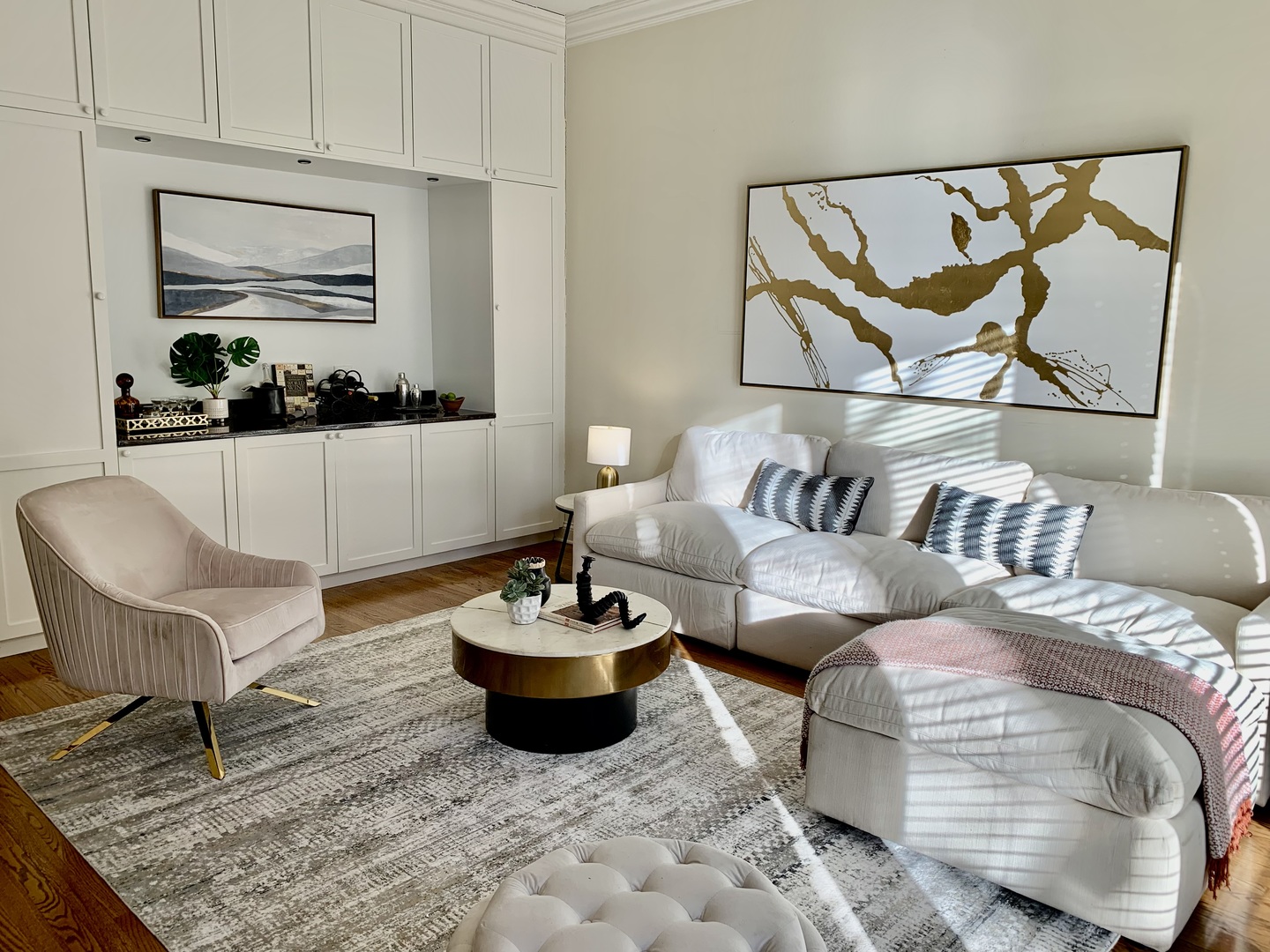 903 W WEBSTER Avenue