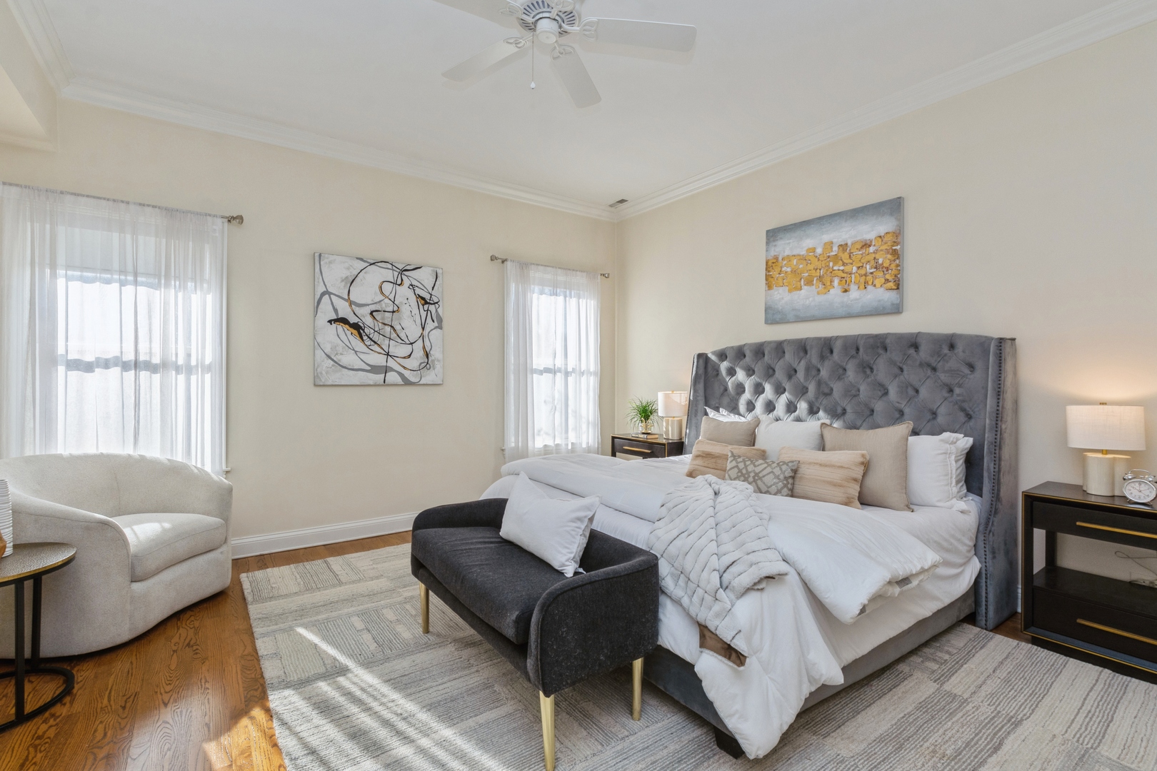 903 W WEBSTER Avenue