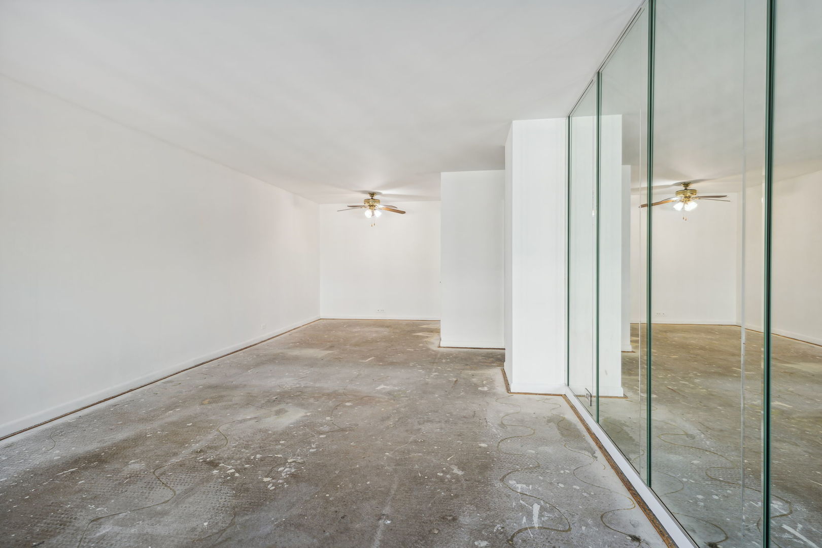 155 N Harbor Drive Unit: 5405