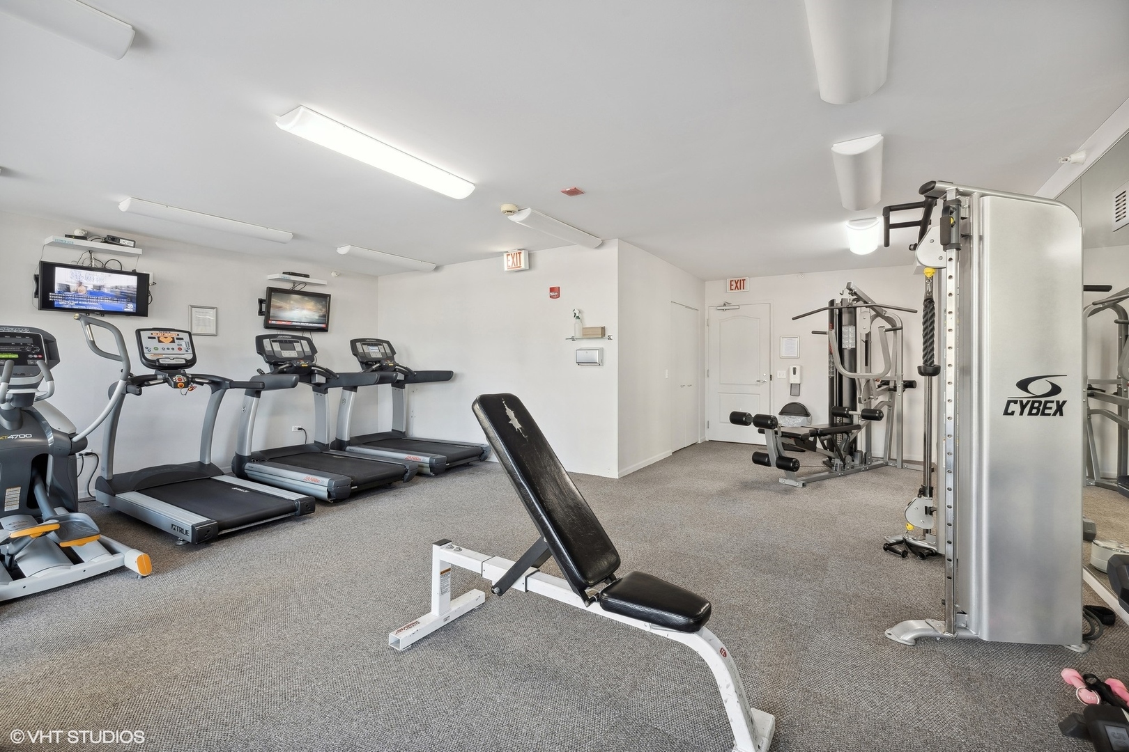 600 N Dearborn Street Unit: 1010