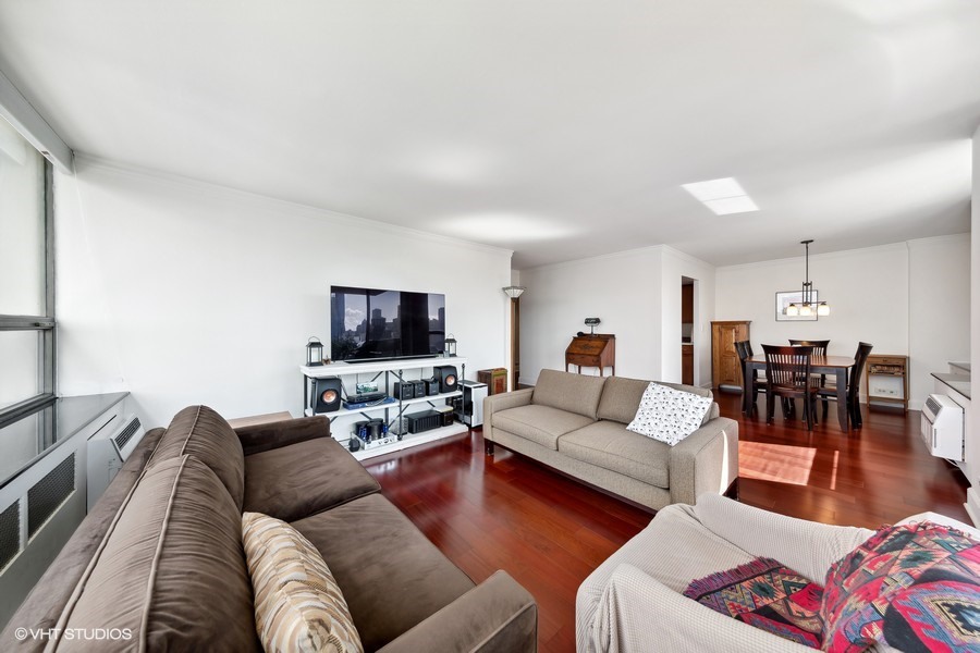 1360 N SANDBURG Terrace Unit: 2911C