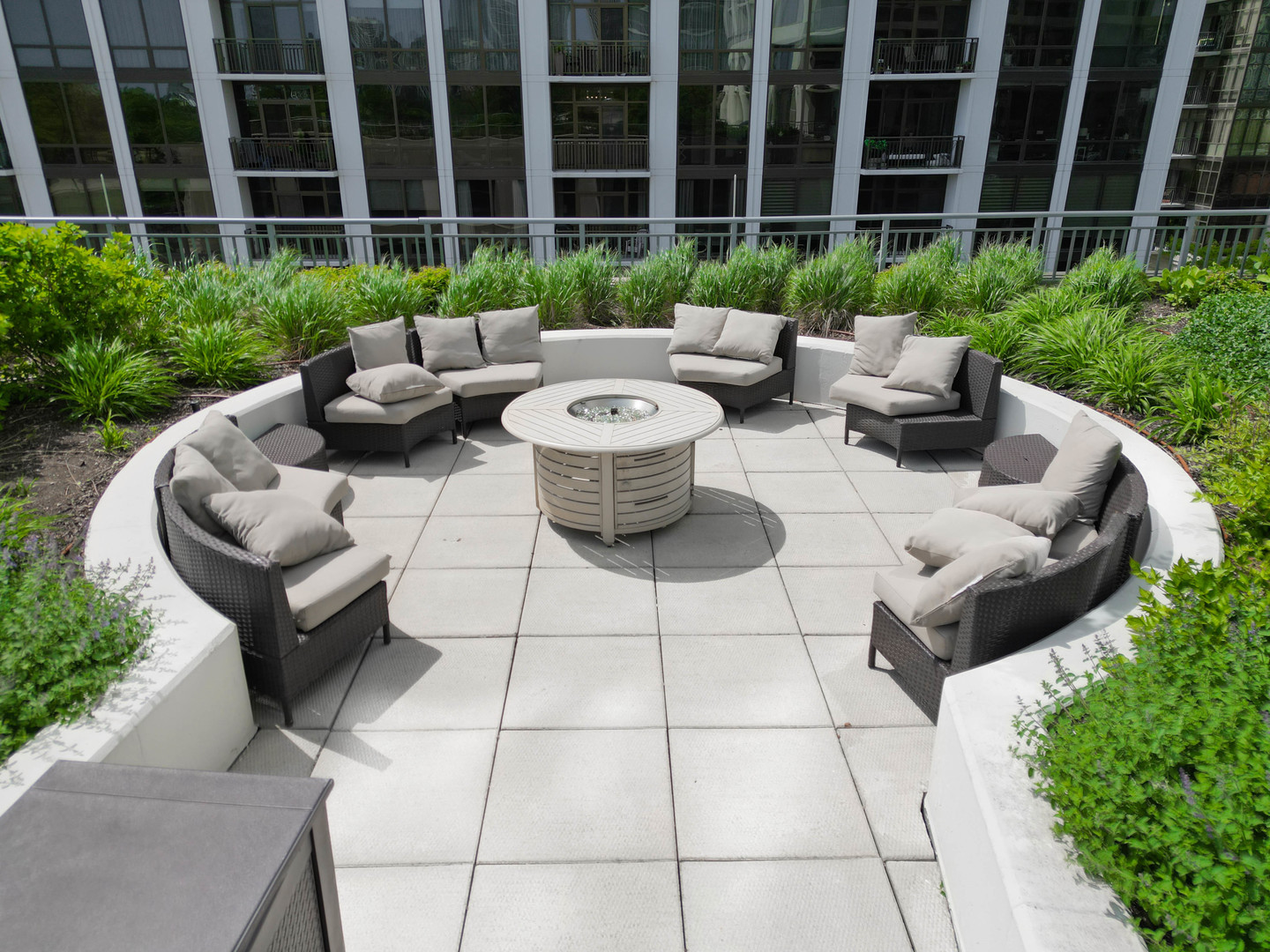 1235 S PRAIRIE Avenue Unit: 1209