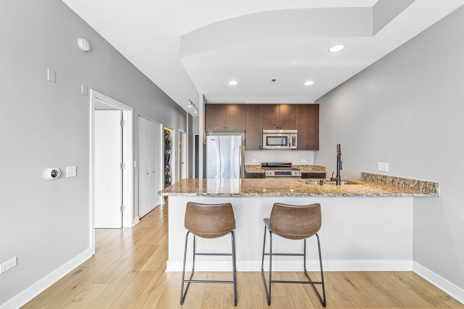 303 W OHIO Street Unit: 2505