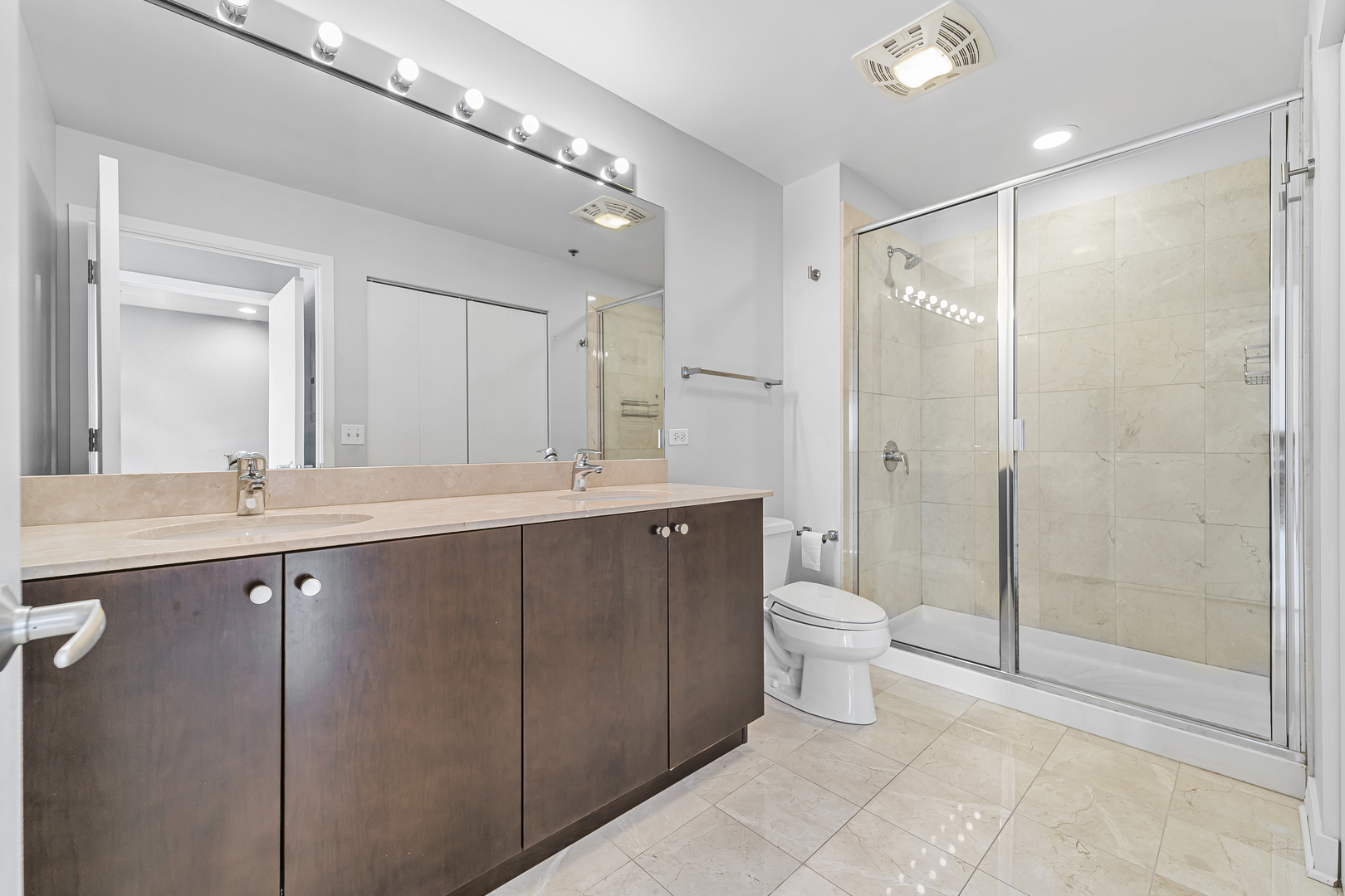 303 W OHIO Street Unit: 2505