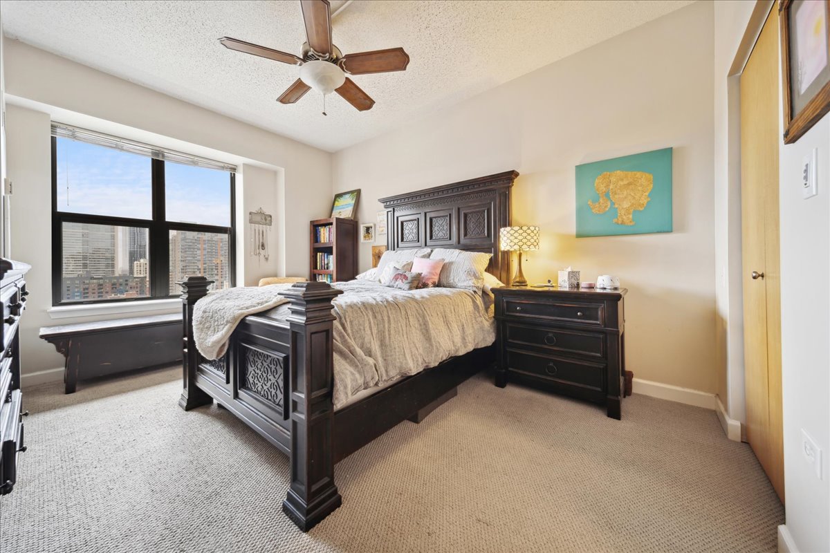 41 E 8TH Street Unit: 1506