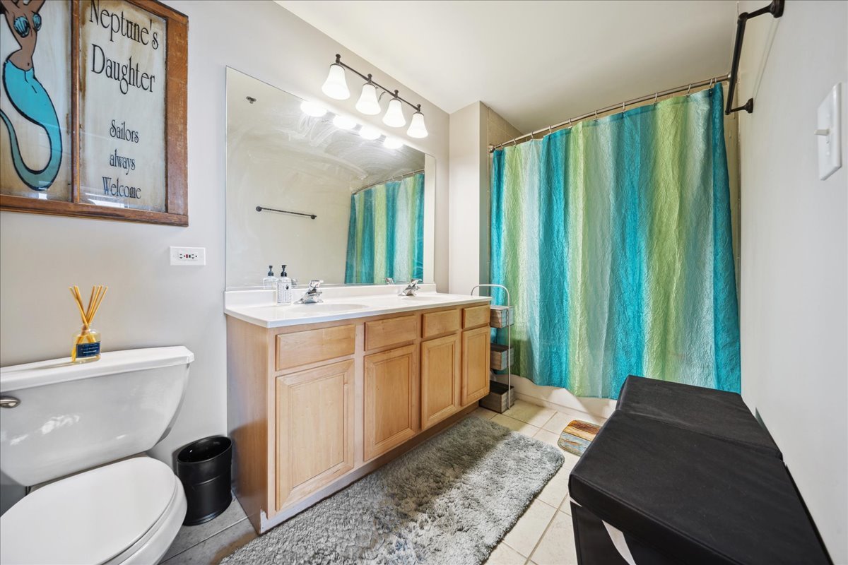 41 E 8TH Street Unit: 1506