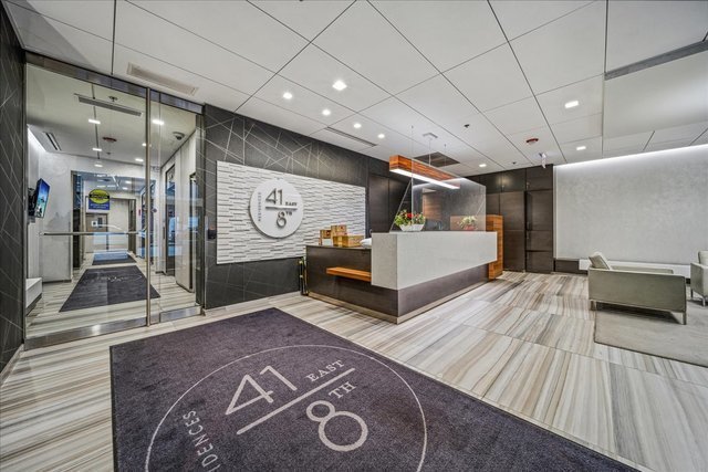 41 E 8TH Street Unit: 1506