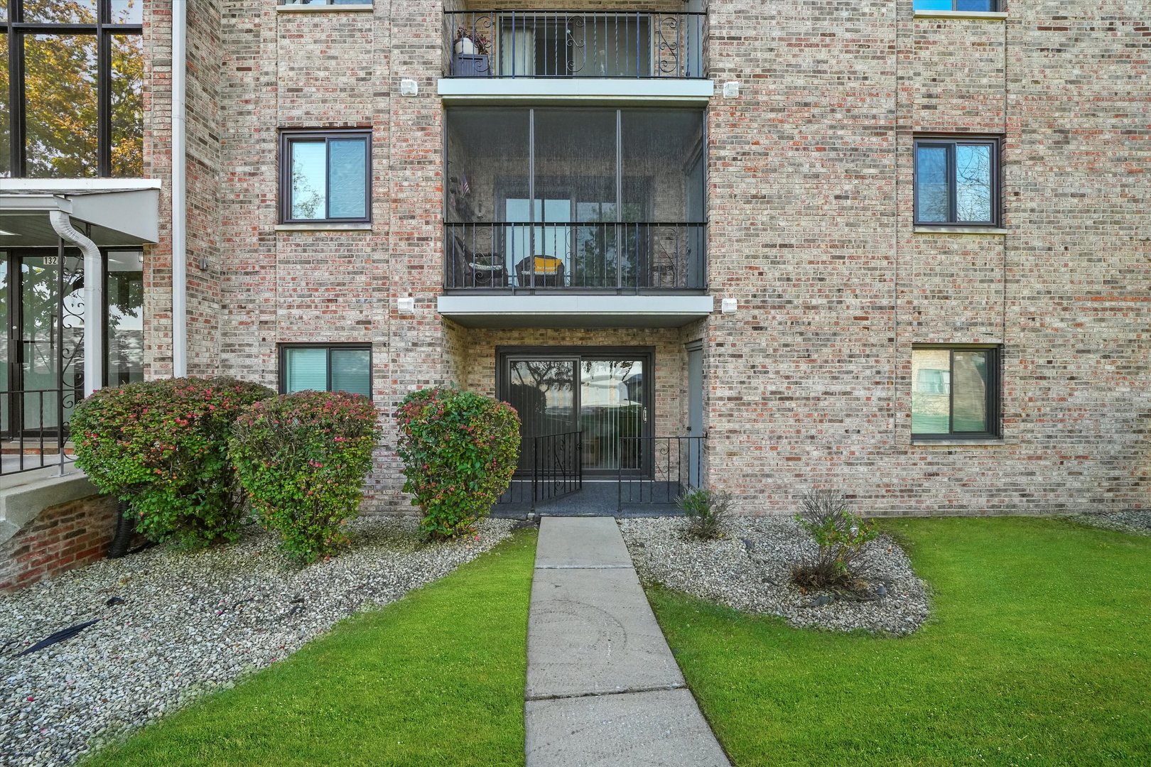 13240 W Circle Drive Parkway Unit: 303