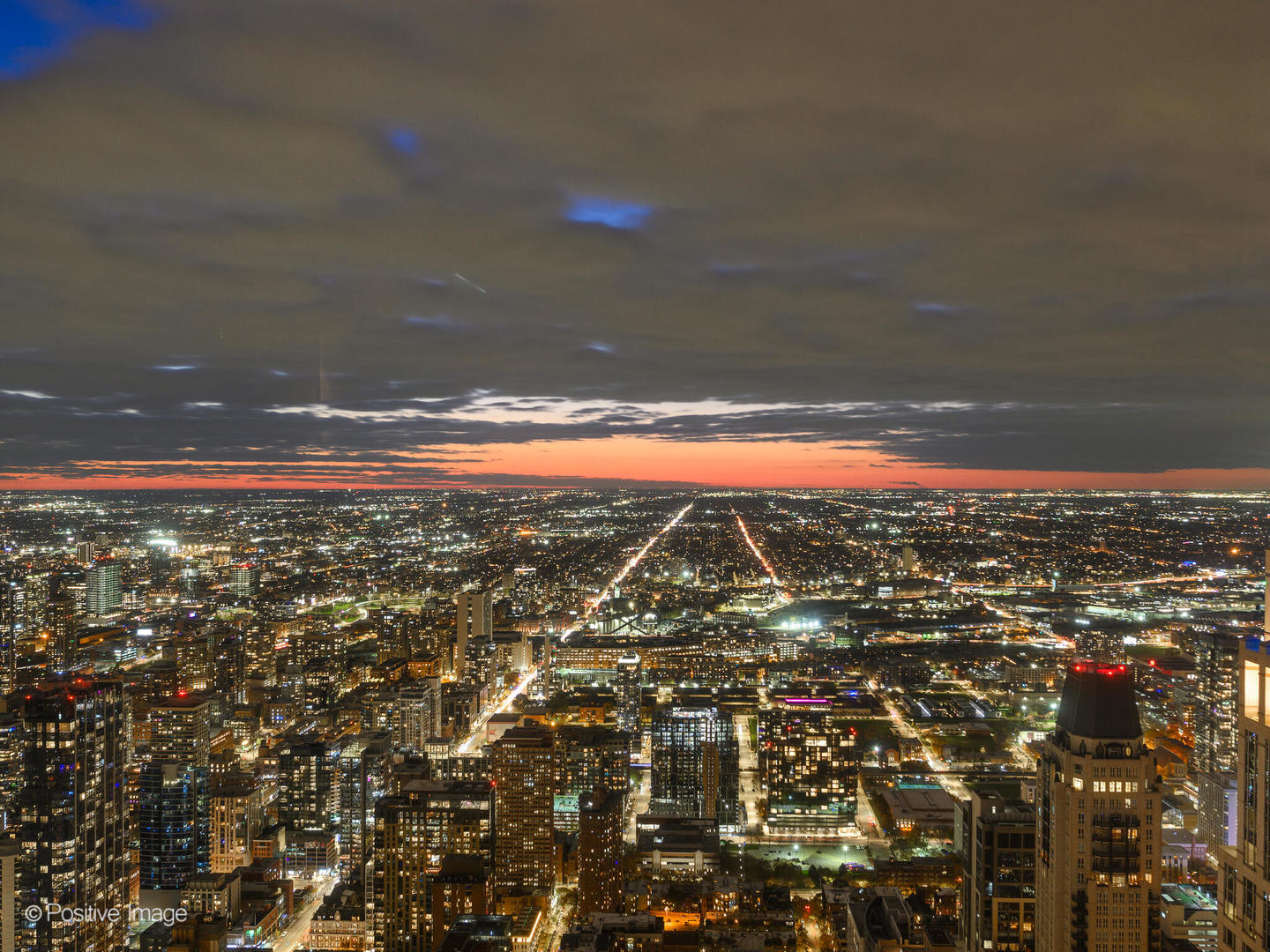 175 E DELAWARE Place Unit: 7601