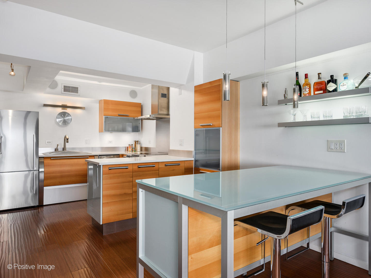 175 E DELAWARE Place Unit: 7601