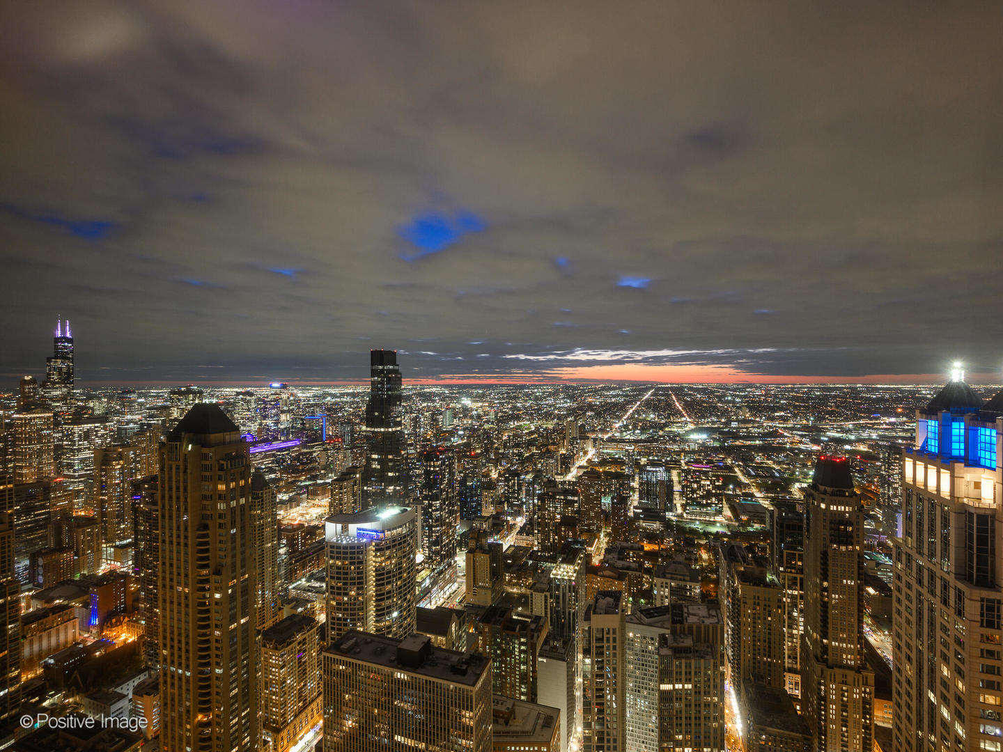175 E DELAWARE Place Unit: 7601