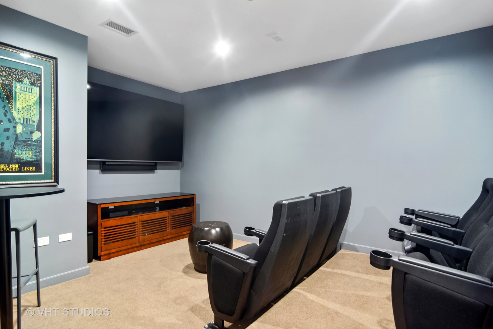 6 N Michigan Avenue Unit: 1306