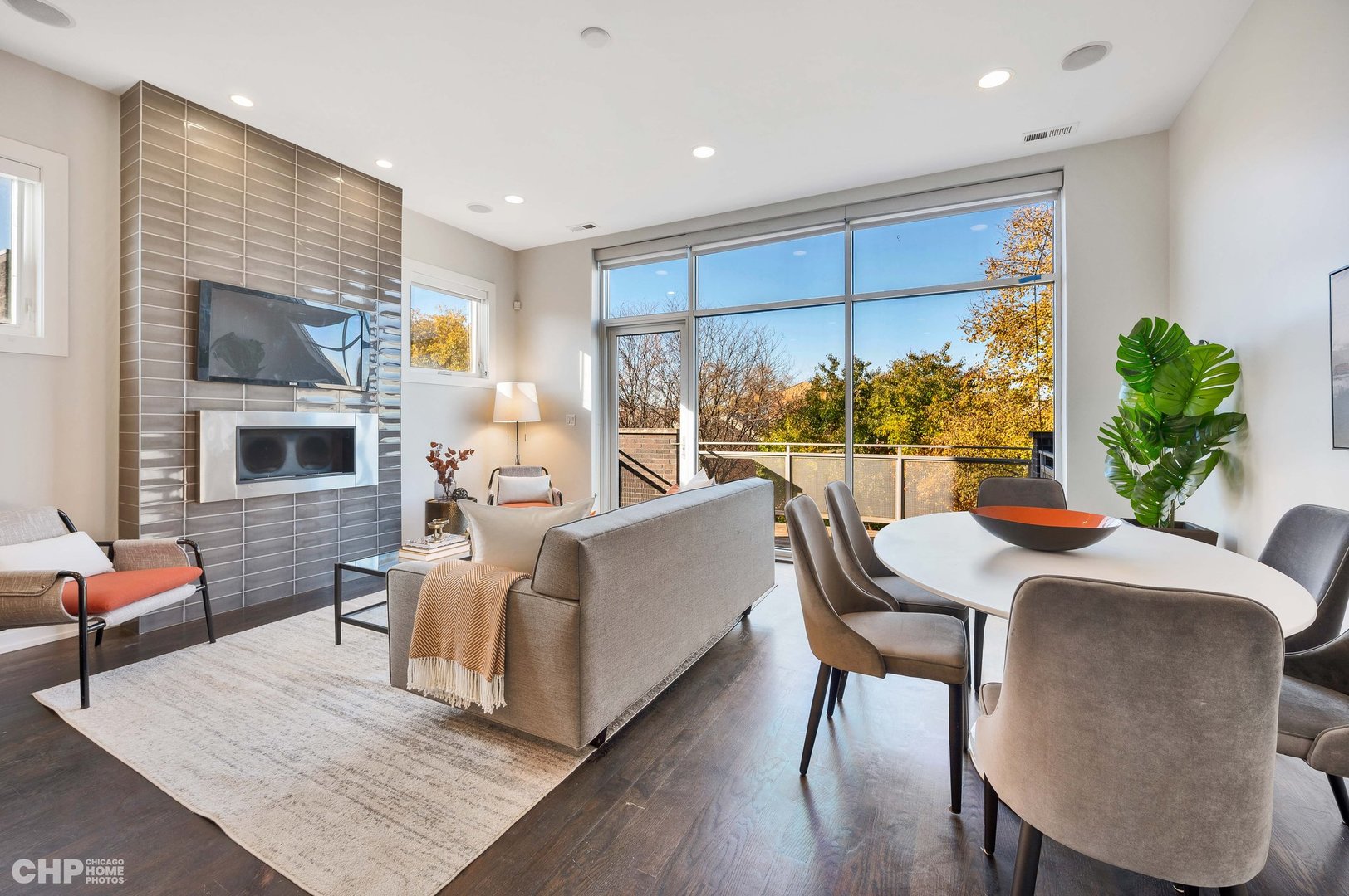 1509 N Campbell Avenue Unit: 3S