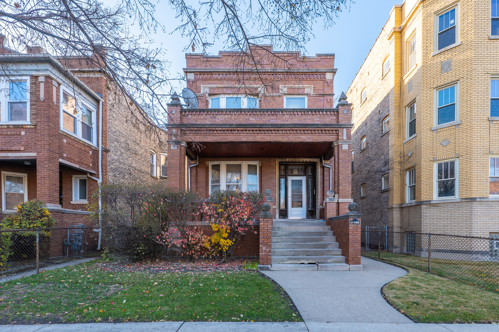 1105 S Oak Park Avenue