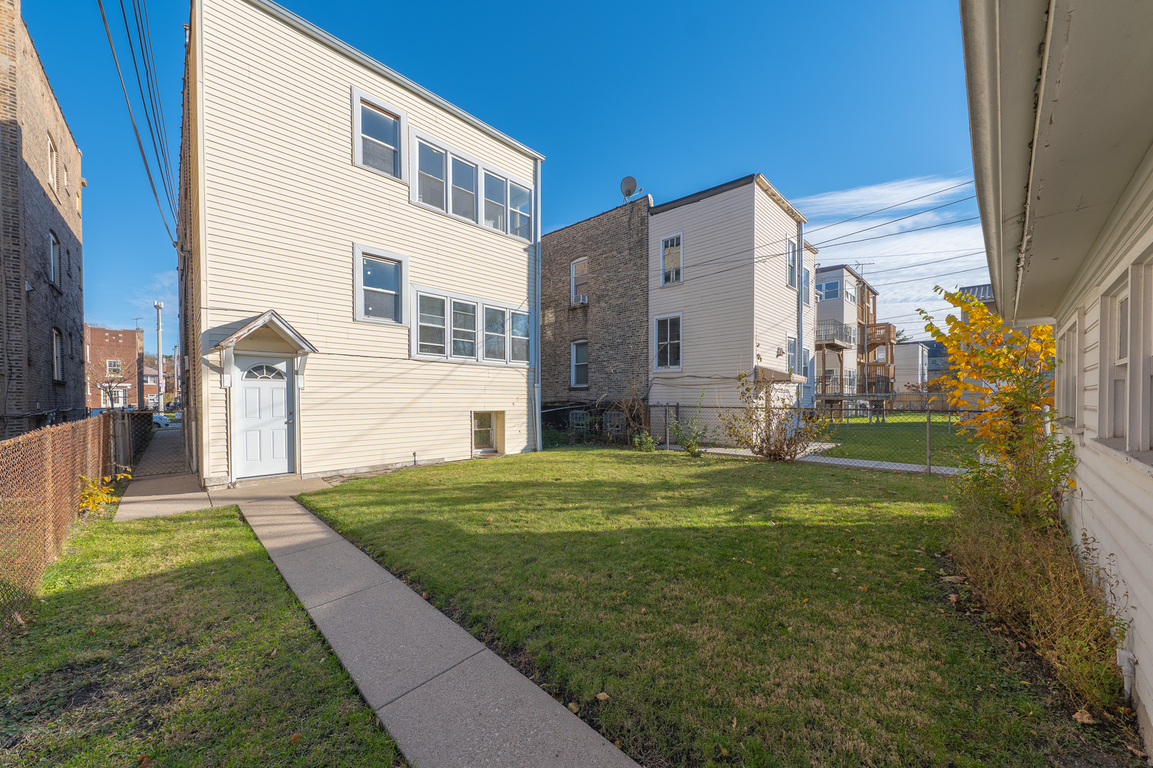 1105 S Oak Park Avenue