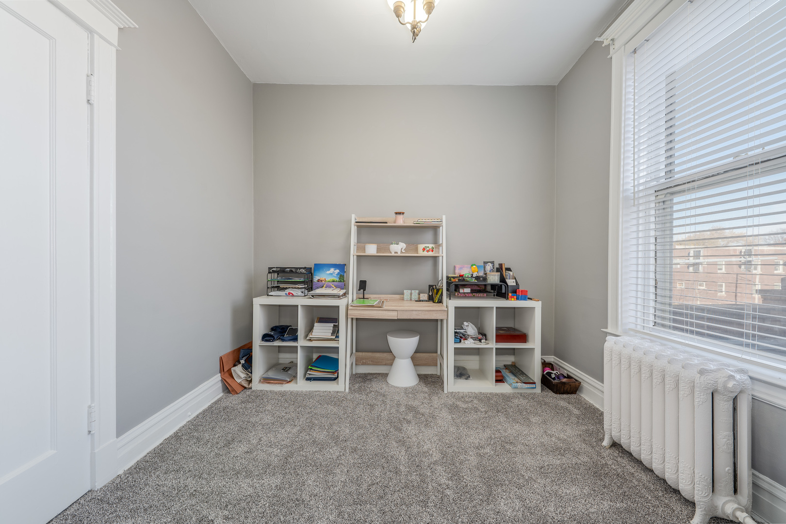 1105 S Oak Park Avenue