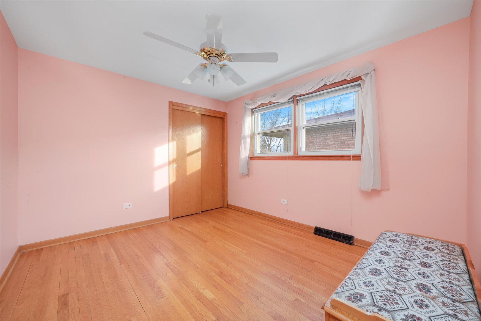 10618 S CHRISTIANA Avenue