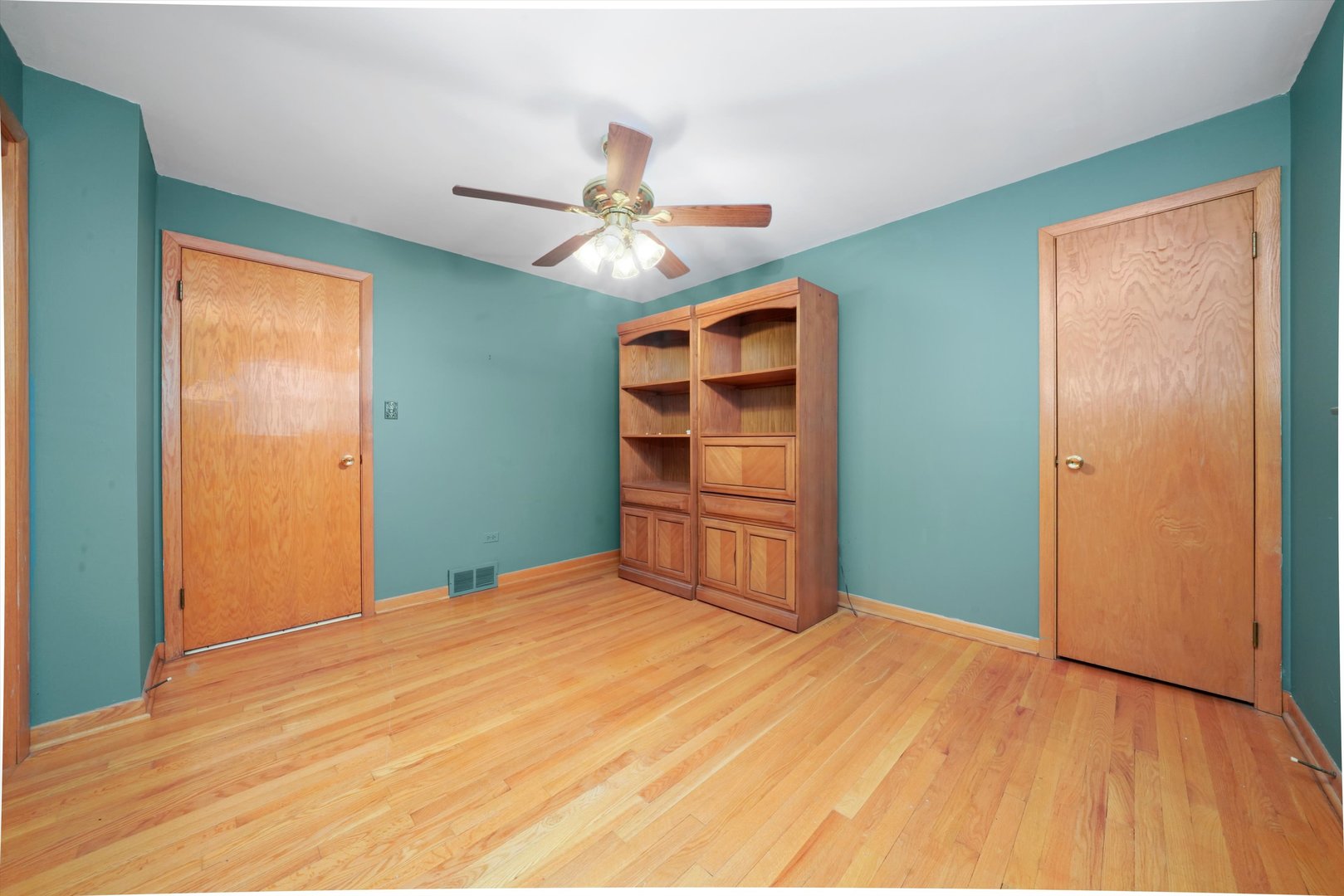 10618 S CHRISTIANA Avenue