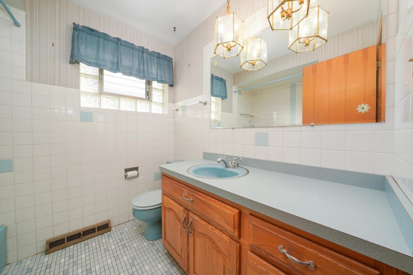 10618 S CHRISTIANA Avenue