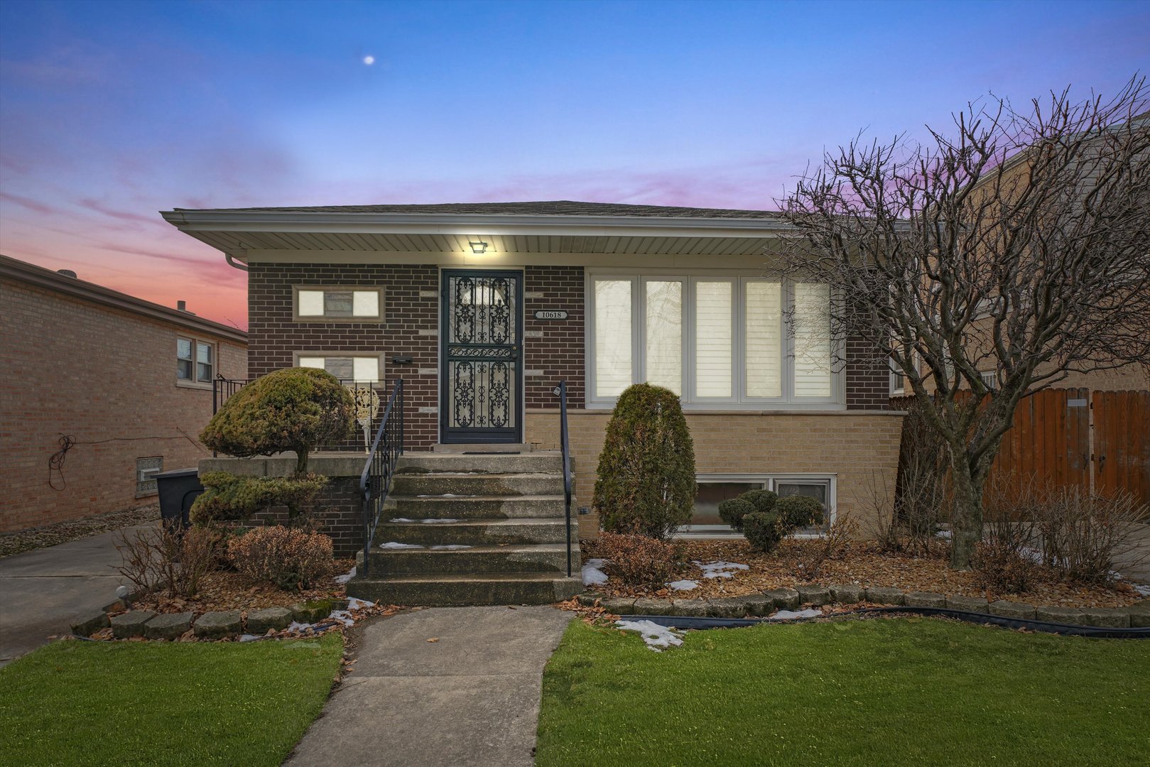 10618 S CHRISTIANA Avenue