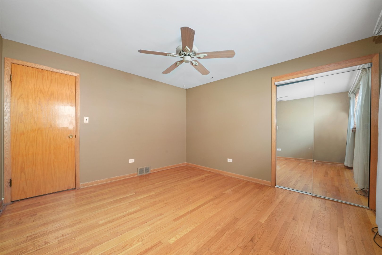 10618 S CHRISTIANA Avenue