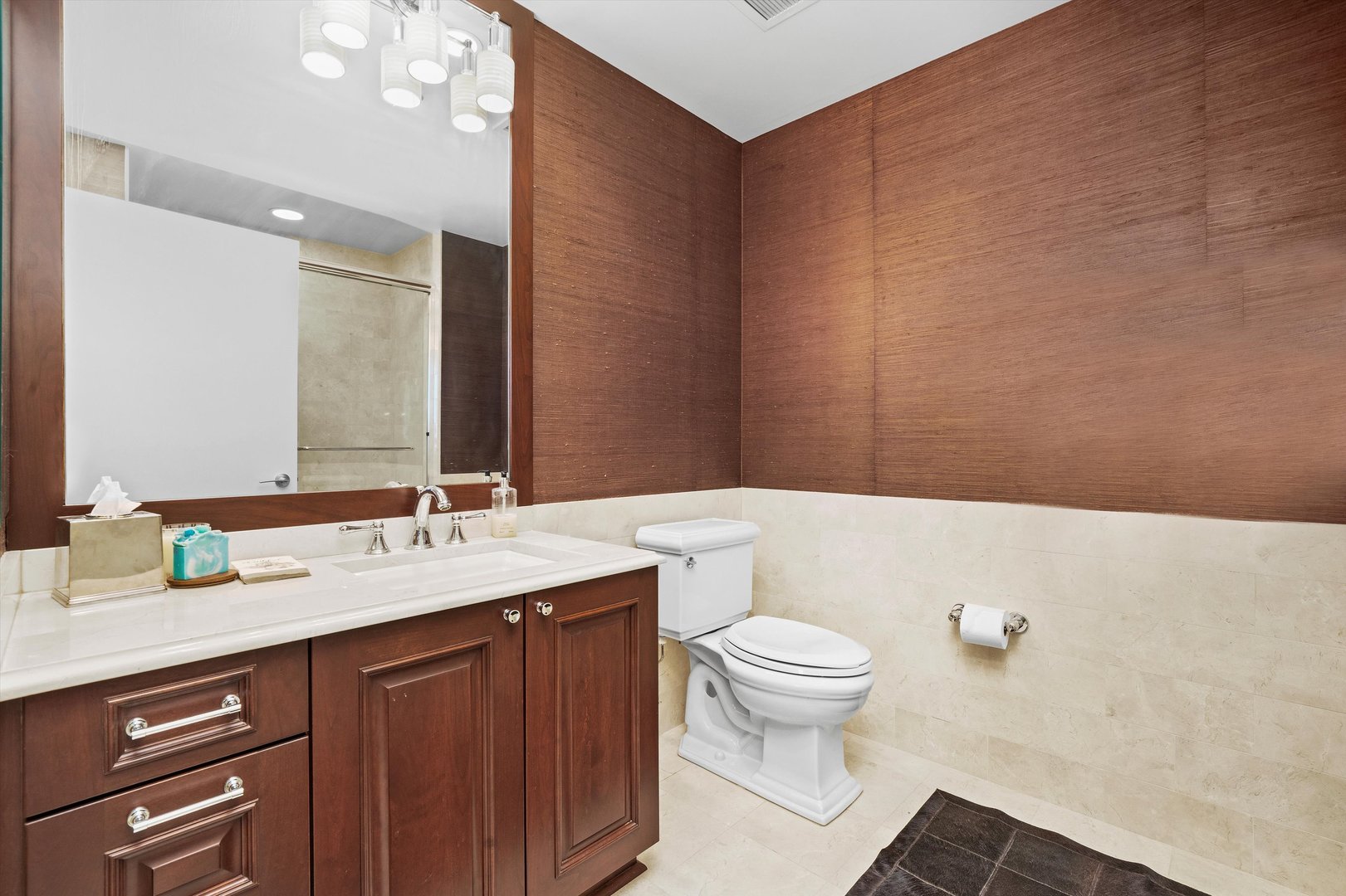 60 E Monroe Street Unit: 2502