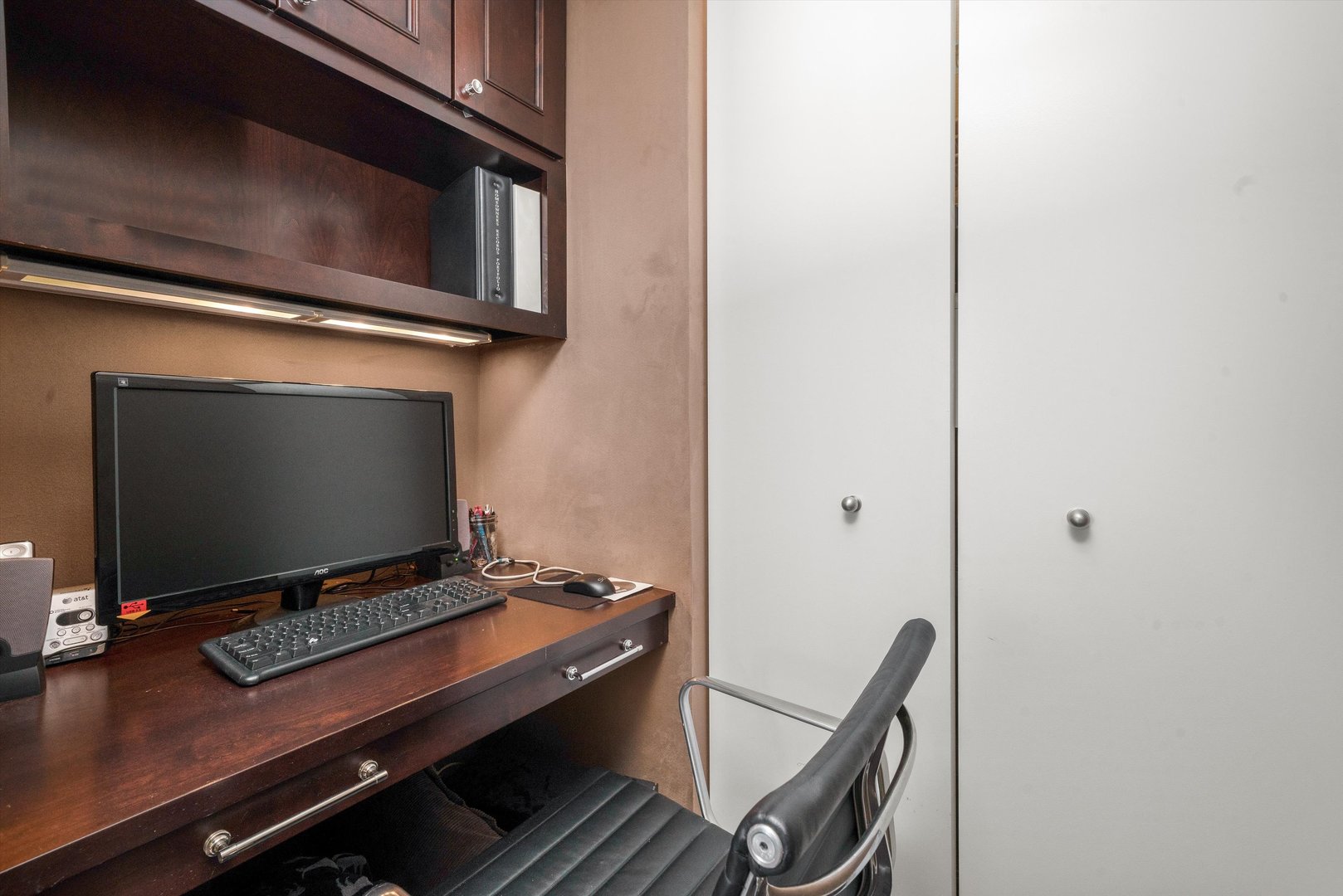 60 E Monroe Street Unit: 2502