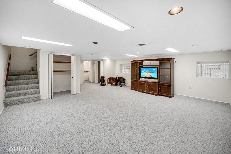 4632 N Virginia Avenue